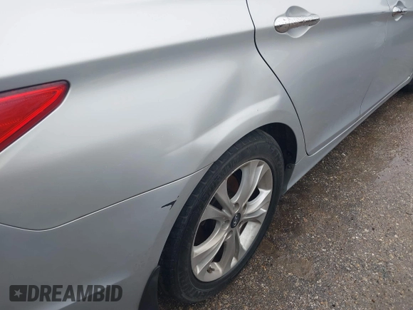 2011 Hyundai Sonata Limited with VIN 5NPEC4AB6BH295017, listed as a IAAI auction lot 41436827 with 179,204 mi miles and . Bid and sale history available at DreamBid. Image 12.