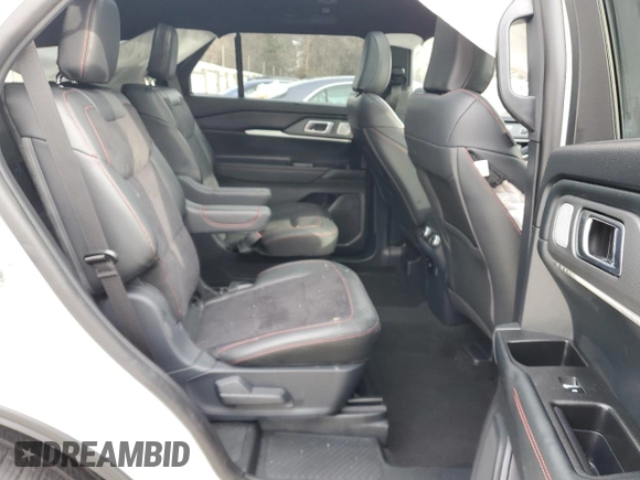 2025 Ford Explorer ST with VIN 1FMWK8GC9SGA25858, listed as a Copart auction lot 86592124 with 6,735 mi miles and Salvage Title. Bid and sale history available at carsss.com. Image 11.