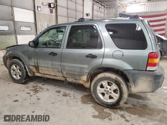 2006 Ford Escape XLT with VIN 1FMYU93196KB09548, listed as a Copart auction lot 45286095 with 162,907 mi miles and Salvage Title. Bid and sale history available at carsss.com. Image 2.
