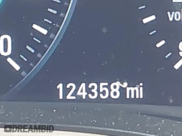 2015 Buick LaCrosse Premium I with VIN 1G4GD5G36FF123352, listed as a IAAI auction lot 42320470 with 124,358 mi miles and . Bid and sale history available at DreamBid. Image 15.