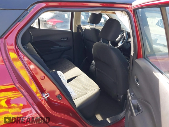 2023 Nissan Kicks SV with VIN 3N1CP5CV4PL569883, listed as a IAAI auction lot 41768754 with 8,253 mi miles. Bid and sale history available at carsss.com. Image 8.