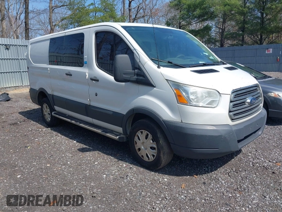 2015 Ford Transit Cargo with VIN 1FTNR1ZM9FKA56829, listed as a IAAI auction lot 42016014 with 261,768 mi miles. Bid and sale history available at carsss.com. Image 1.