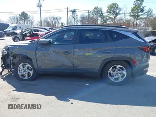 2024 Hyundai Tucson SEL with VIN 5NMJB3DE4RH368460, listed as a IAAI auction lot 41647122 with 10,987 mi miles and . Bid and sale history available at carsss.com. Image 15.