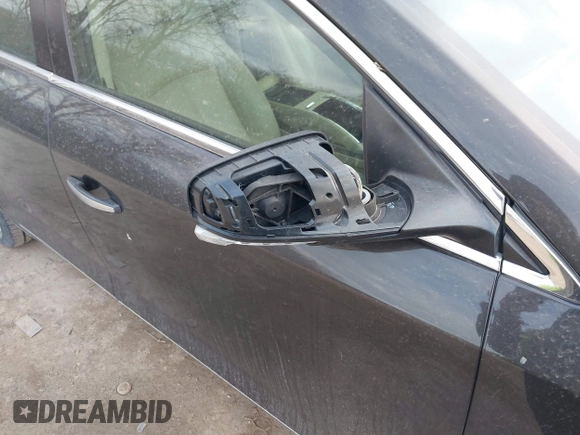 2013 Buick LaCrosse Leather with VIN 1G4GC5GR2DF270367, listed as a IAAI auction lot 41715648 with 150,867 mi miles and . Bid and sale history available at DreamBid. Image 17.