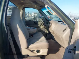 2002 Ford F-150 XL with VIN 1FTRF17W92NB74175, listed as a IAAI auction lot 41204360 with 1 mi miles. Bid and sale history available at carsss.com. Image 5.