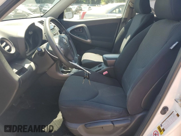 2006 Toyota RAV4 Sport с VIN JTMZD32V966019951, выставлен на аукционе Copart как лот 65097055 с пробегом 145 746 миль миль и Чистый • Clean title. История ставок и продаж доступна на DreamBid. Изображение 7.