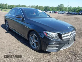 2017 Mercedes-Benz E 300 Luxury with VIN WDDZF4KB3HA203925, listed as a IAAI auction lot 42537540 with 31,256 mi miles and . Bid and sale history available at DreamBid. Image 1.