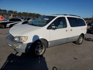 2000 Toyota Sienna LE with VIN 4T3ZF13C5YU201708, listed as a Copart auction lot 83924024 with 219,940 mi miles and Salvage Title. Bid and sale history available at carsss.com. Image 1.