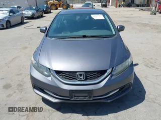 2014 Honda Civic LX z VIN 19XFB2F56EE202133, wystawiony jako IAAI lot #41965333 z przebiegiem 98 294 mil mil oraz . Historia ofert i sprzedaży dostępna na DreamBid. Obrazek 6.