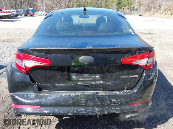 2013 Kia Optima SX with VIN 5XXGR4A65DG186542, listed as a IAAI auction lot 41824914 with 205,582 mi miles and . Bid and sale history available at DreamBid. Image 16.