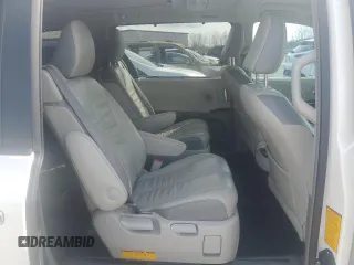 2011 Toyota Sienna XLE with VIN 5TDDK3DC8BS028811, listed as a Copart auction lot 51838095 with 114,506 mi miles and Salvage Title. Bid and sale history available at DreamBid. Image 11.