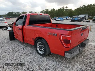 2022 Ford F-150 XL with VIN 1FTMF1E55NKE21802, listed as a Copart auction lot 77880924 with 38,575 mi miles and Salvage Title. Bid and sale history available at DreamBid. Image 2.