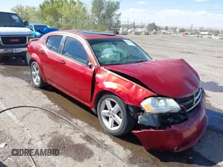 2008 Dodge Avenger SXT with VIN 1B3LC56R98N169618, listed as a IAAI auction lot 40626545 with 153,921 mi miles. Bid and sale history available at carsss.com. Image 1.