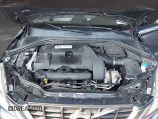 2010 Volvo XC60 3.0T with VIN YV4992DZ5A2021463, listed as a IAAI auction lot 42546545 with 96,524 mi miles and . Bid and sale history available at DreamBid. Image 10.