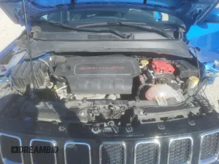 2019 Jeep Compass Latitude with VIN 3C4NJDBB1KT656853, listed as a Copart auction lot 42610565 with 25,205 mi miles and Clean Title. Bid and sale history available at carsss.com. Image 12.