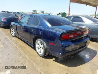 2013 Dodge Charger SE with VIN 2C3CDXBG1DH678072, listed as a IAAI auction lot 42177054 with 190,818 mi miles and . Bid and sale history available at DreamBid. Image 3.