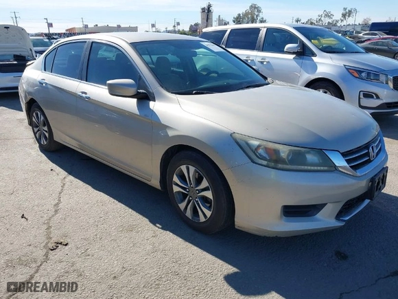 2013 Honda Accord Sdn LX with VIN 1HGCR2F31DA082208, listed as a IAAI auction lot 41372005 with 120,684 mi miles. Bid and sale history available at carsss.com. Image 1.