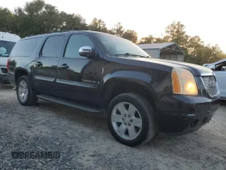 2008 GMC Yukon XL SLT with VIN 1GKFC160X8J187420, listed as a Copart auction lot 84614794 with 306,715 mi miles and Salvage Title. Bid and sale history available at carsss.com. Image 4.