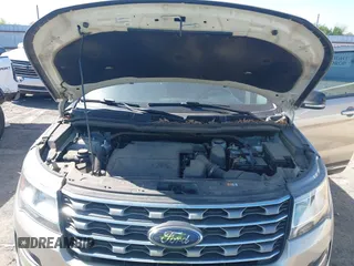 2017 Ford Explorer XLT with VIN 1FM5K7D81HGA99046, listed as a IAAI auction lot 41988865 with 163,339 mi miles and . Bid and sale history available at DreamBid. Image 10.