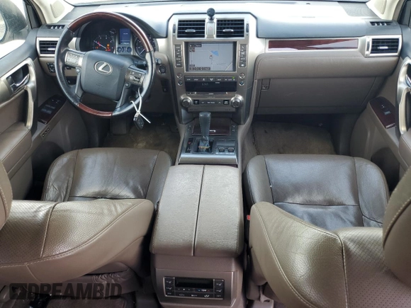 2016 Lexus GX 460 z VIN JTJBM7FX3G5135719, wystawiony jako Copart lot #60900235 z przebiegiem 199 040 mil mil oraz Czysty tytuł • Clean title. Historia ofert i sprzedaży dostępna na DreamBid. Obrazek 8.