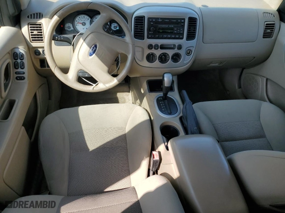 2007 Ford Escape XLT with VIN 1FMCU93137KA07593, listed as a Copart auction lot 48858345 with 123,487 mi miles and Salvage Title. Bid and sale history available at carsss.com. Image 8.