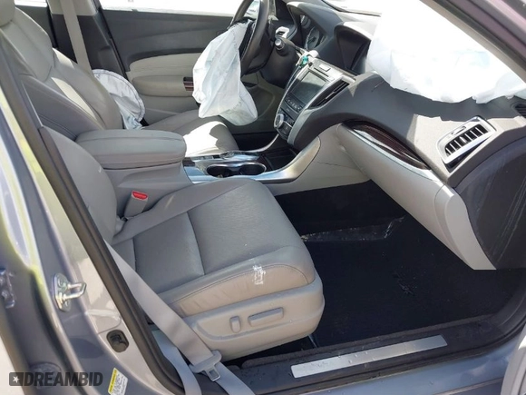 2015 Acura TLX V6 Tech with VIN 19UUB2F59FA005003, listed as a IAAI auction lot 40142940 with 1 mi miles. Bid and sale history available at carsss.com. Image 5.