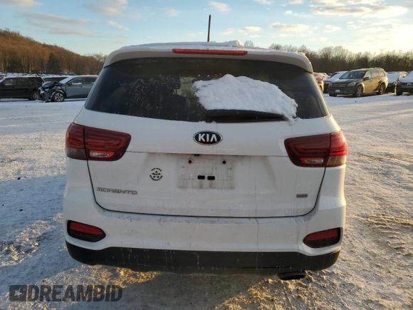 2020 Kia Sorento LX with VIN 5XYPGDA39LG687228, listed as a Copart auction lot 86843204 with 58,971 mi miles and Salvage Title. Bid and sale history available at carsss.com. Image 6.