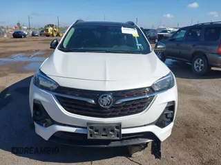 2020 Buick Encore GX Select z VIN KL4MMDSL1LB119733, wystawiony jako IAAI lot #41602514 z przebiegiem Nie podano mil oraz . Historia ofert i sprzedaży dostępna na DreamBid. Obrazek 12.
