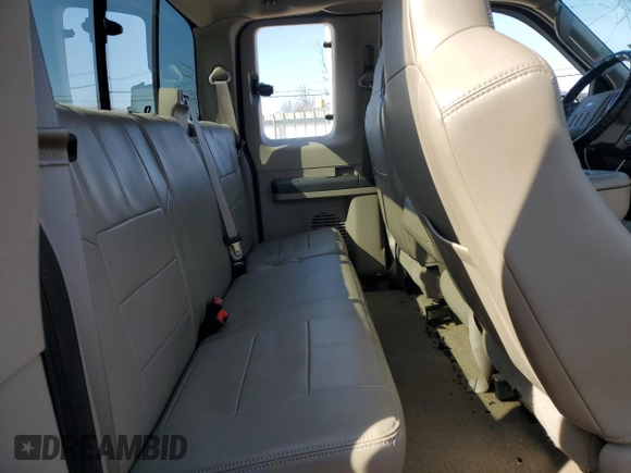 2008 Ford Super Duty F-250 SRW XL with VIN 1FTSX21R98EE35322, listed as a Copart auction lot 48799265 with 180,153 mi miles and Salvage Title. Bid and sale history available at carsss.com. Image 10.
