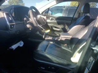 2023 Kia Sorento EX z VIN KNDRHDLG5P5142566, wystawiony jako Copart lot #49736665 z przebiegiem 69 993 mil mil oraz Szkoda całkowita • Salvage title. Historia ofert i sprzedaży dostępna na DreamBid. Obrazek 7.