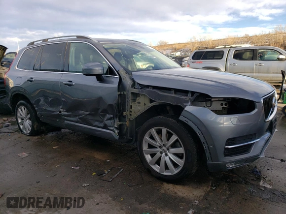 2019 Volvo XC90 Momentum with VIN YV4A22PK0K1502406, listed as a Copart auction lot 43275225 with 120,941 mi miles and Salvage Title. Bid and sale history available at carsss.com. Image 4.