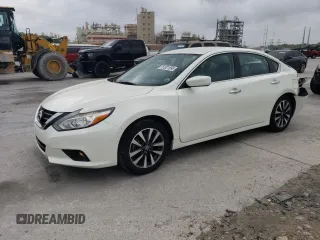 2017 Nissan Altima SV with VIN 1N4AL3AP8HC213044, listed as a Copart auction lot 51321995 with 86,255 mi miles and Salvage Title. Bid and sale history available at DreamBid. Image 1.