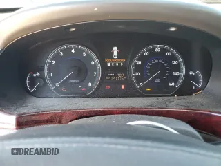 2013 Hyundai Equus Signature z VIN KMHGH4JH1DU063847, wystawiony jako Copart lot #58177565 z przebiegiem 121 715 mil mil oraz Tytuł czysty. Historia ofert i sprzedaży dostępna na DreamBid. Obrazek 9.