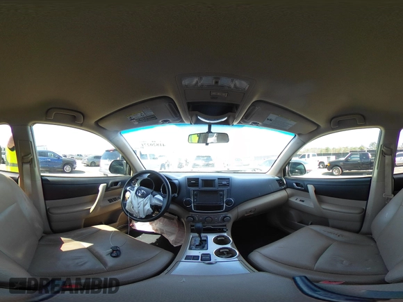 2013 Toyota Highlander with VIN 5TDZA3EH4DS042792, listed as a IAAI auction lot 41820271 with 118,536 mi miles and . Bid and sale history available at DreamBid. Image 18.