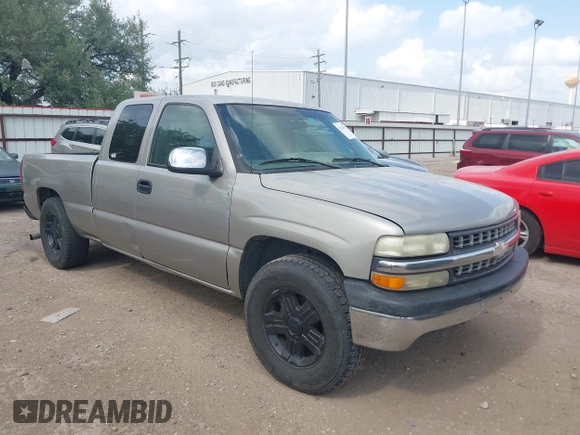 2002 Chevrolet Silverado 1500 LS with VIN 2GCEC19V121316306, listed as a IAAI auction lot 42128142 with 205,673 mi miles and . Bid and sale history available at DreamBid. Image 1.