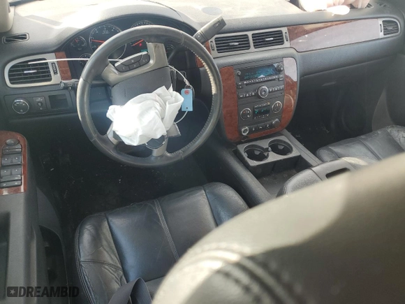 2013 Chevrolet Suburban LT with VIN 1GNSCJE0XDR361209, listed as a Copart auction lot 80672494 with 187,563 mi miles and Salvage Title. Bid and sale history available at carsss.com. Image 8.