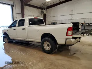 2020 Ram 2500 Tradesman with VIN 3C6UR5HJ2LG142990, listed as a Copart auction lot 85016044 with 231,205 mi miles and Clean Title. Bid and sale history available at carsss.com. Image 2.