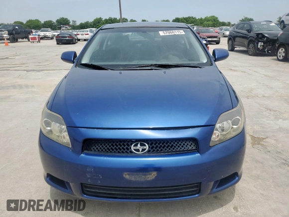2009 Scion tC z VIN JTKDE167090283616, wystawiony jako Copart lot #57060115 z przebiegiem 119 227 mil mil oraz Czysty tytuł • Clean title. Historia ofert i sprzedaży dostępna na DreamBid. Obrazek 5.