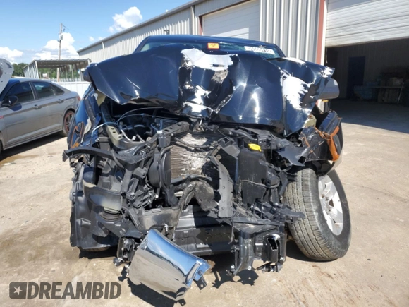 2023 Ram 1500 SLT z VIN 1C6RR7LG3PS527485, wystawiony jako Copart lot #56500415 z przebiegiem 37 723 mil mil oraz Nie do naprawy • Non repairable. Historia ofert i sprzedaży dostępna na DreamBid. Obrazek 5.
