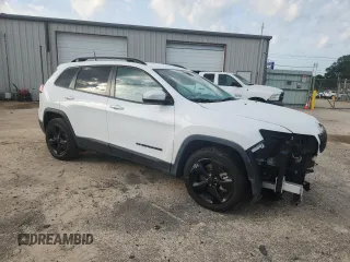 2021 Jeep Cherokee Latitude Plus with VIN 1C4PJLLB4MD116228, listed as a Copart auction lot 61157595 with 55,244 mi miles and Salvage title. Bid and sale history available at DreamBid. Image 4.