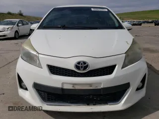 2012 Toyota Yaris L z VIN JTDKTUD3XCD528749, wystawiony jako Copart lot #56803205 z przebiegiem 140 024 mil mil oraz Szkoda całkowita • Salvage title. Historia ofert i sprzedaży dostępna na DreamBid. Obrazek 5.