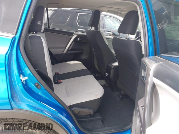 2018 Toyota RAV4 XLE with VIN JTMWFREV2JJ752568, listed as a IAAI auction lot 41795891 with 37,886 mi miles. Bid and sale history available at carsss.com. Image 8.