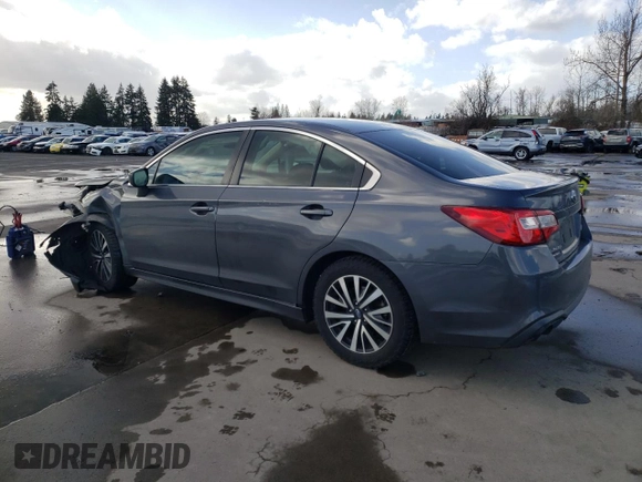 2018 Subaru Legacy z VIN 4S3BNAB67J3028010, wystawiony jako Copart lot #47671575 z przebiegiem 127 802 mil mil oraz Szkody całkowita. Historia ofert i sprzedaży dostępna na DreamBid. Obrazek 2.