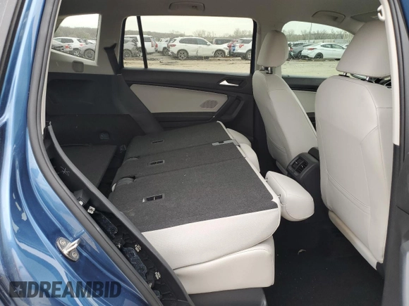 2020 Volkswagen Tiguan SE with VIN 3VV2B7AX2LM082646, listed as a Copart auction lot 51425425 with 53,110 mi miles and Salvage Title. Bid and sale history available at DreamBid. Image 11.