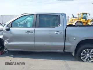 2021 Chevrolet Silverado 1500 RST with VIN 1GCUYEET5MZ230337, listed as a IAAI auction lot 39846314 with 15,605 mi miles. Bid and sale history available at carsss.com. Image 13.