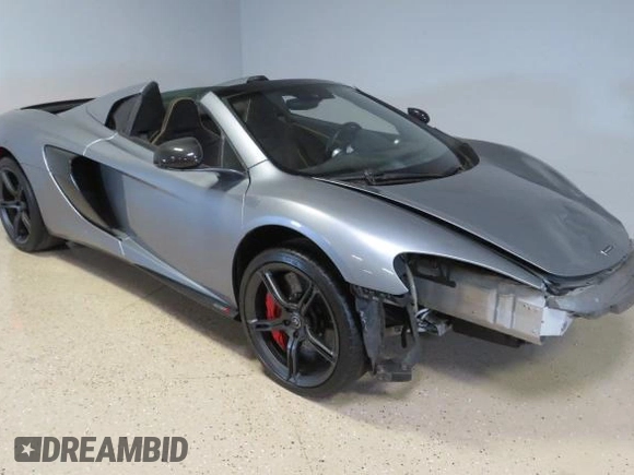 2016 McLaren 650S z VIN SBM11FAA1GW006061, wystawiony jako Copart lot #58605735 z przebiegiem 16 999 mil mil oraz Szkody całkowita. Historia ofert i sprzedaży dostępna na DreamBid. Obrazek 1.
