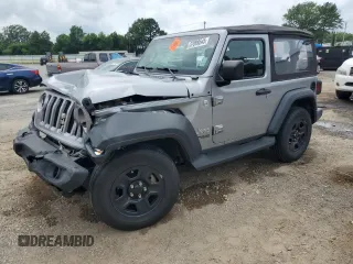 2021 Jeep Wrangler Sport z VIN 1C4GJXAN9MW541839, wystawiony jako Copart lot #57099545 z przebiegiem 61 130 mil mil oraz Szkody całkowita. Historia ofert i sprzedaży dostępna na DreamBid. Obrazek 1.