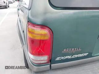 2000 Ford Explorer XLT z VIN 1FMZU63EXYZA22693, wystawiony jako IAAI lot #41350520 z przebiegiem 244 843 mil mil oraz . Historia ofert i sprzedaży dostępna na DreamBid. Obrazek 12.