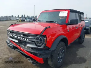 2022 Ford Bronco with VIN 1FMDE5BH4NLB12997, listed as a IAAI auction lot 41473624 with 49,011 mi miles. Bid and sale history available at carsss.com. Image 2.
