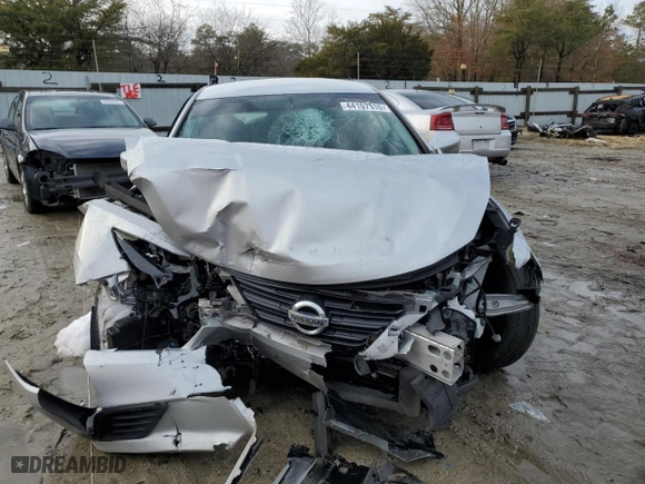 2017 Nissan Altima 2.5 SV with VIN 1N4AL3AP1HC227576, listed as a Copart auction lot 44107915 with 88,700 mi miles and Salvage Title. Bid and sale history available at carsss.com. Image 5.